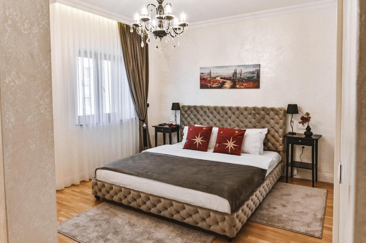 Garni Hotel Barut Šabac エクステリア 写真
