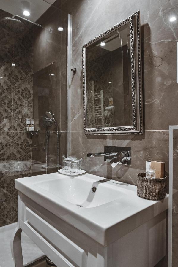 Garni Hotel Barut Šabac エクステリア 写真